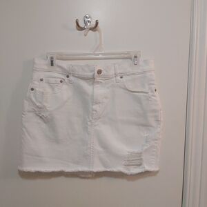 GAP White Cotton Denim Skirt Size 28R